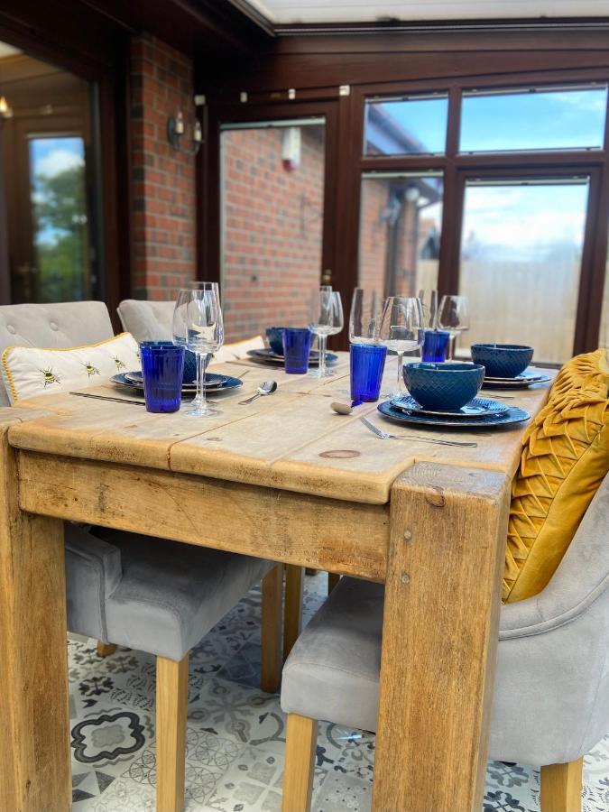 Stunning Quirky Home In Amble Exterior photo